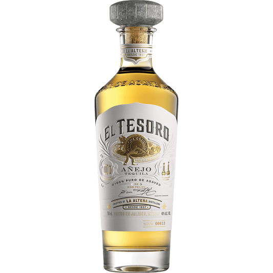 El Tesoro Anejo 750ml.