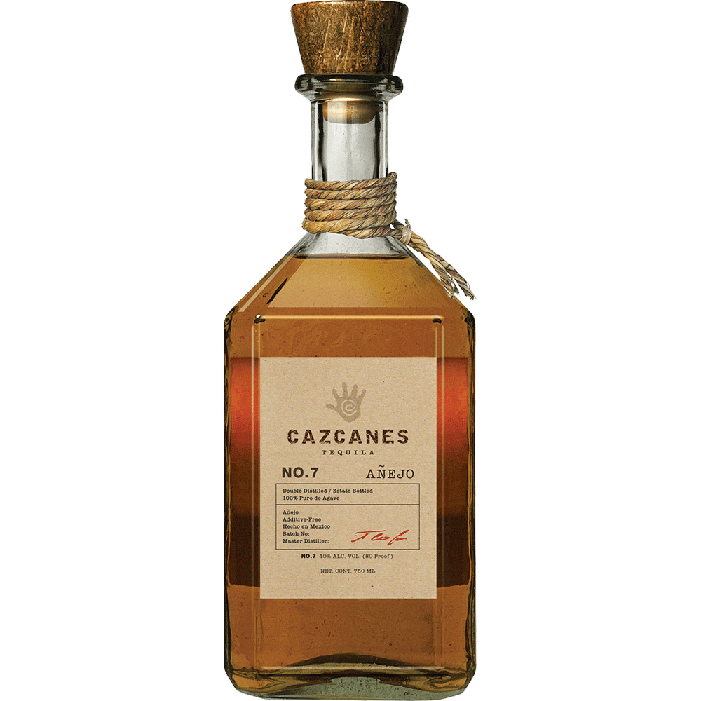 Cazcanes Anejo # 7 750ml.